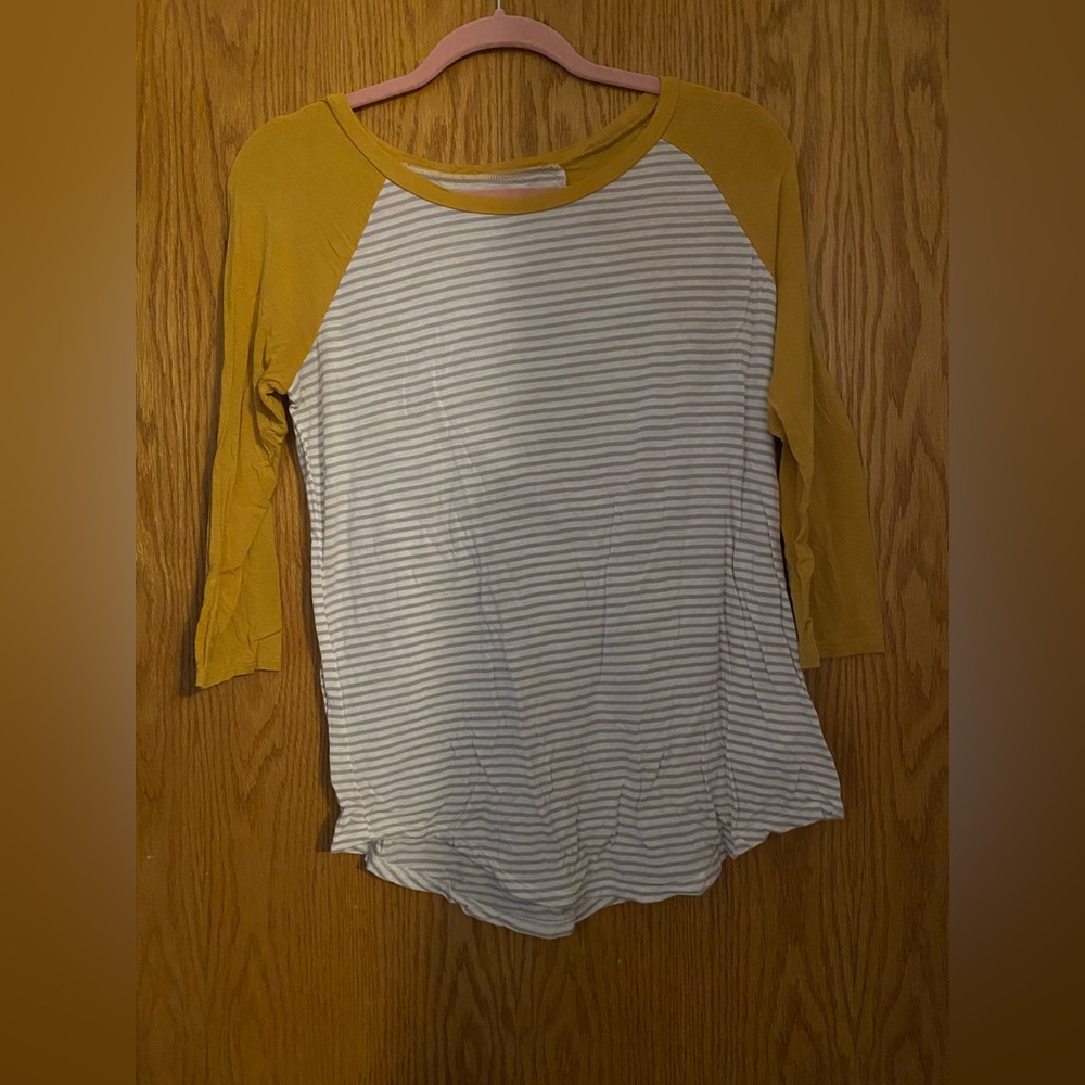 Maurices Quarter sleeve
